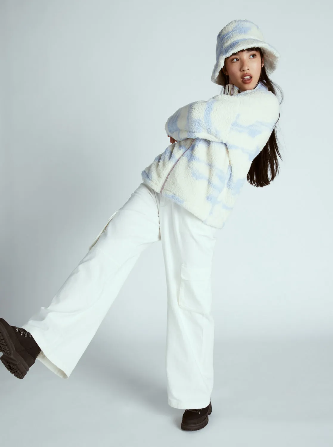 Chloe Kim In The Clouds Sherpa Full-Zip Fleece - Halogen Blue Clouds