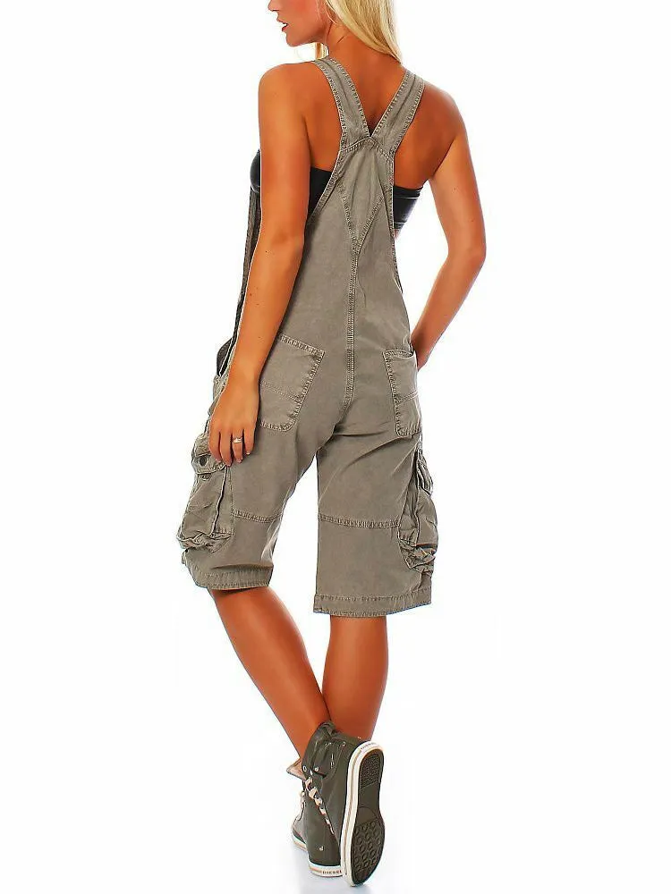 Lara™ | Salopette corta da donna con tasche cargo